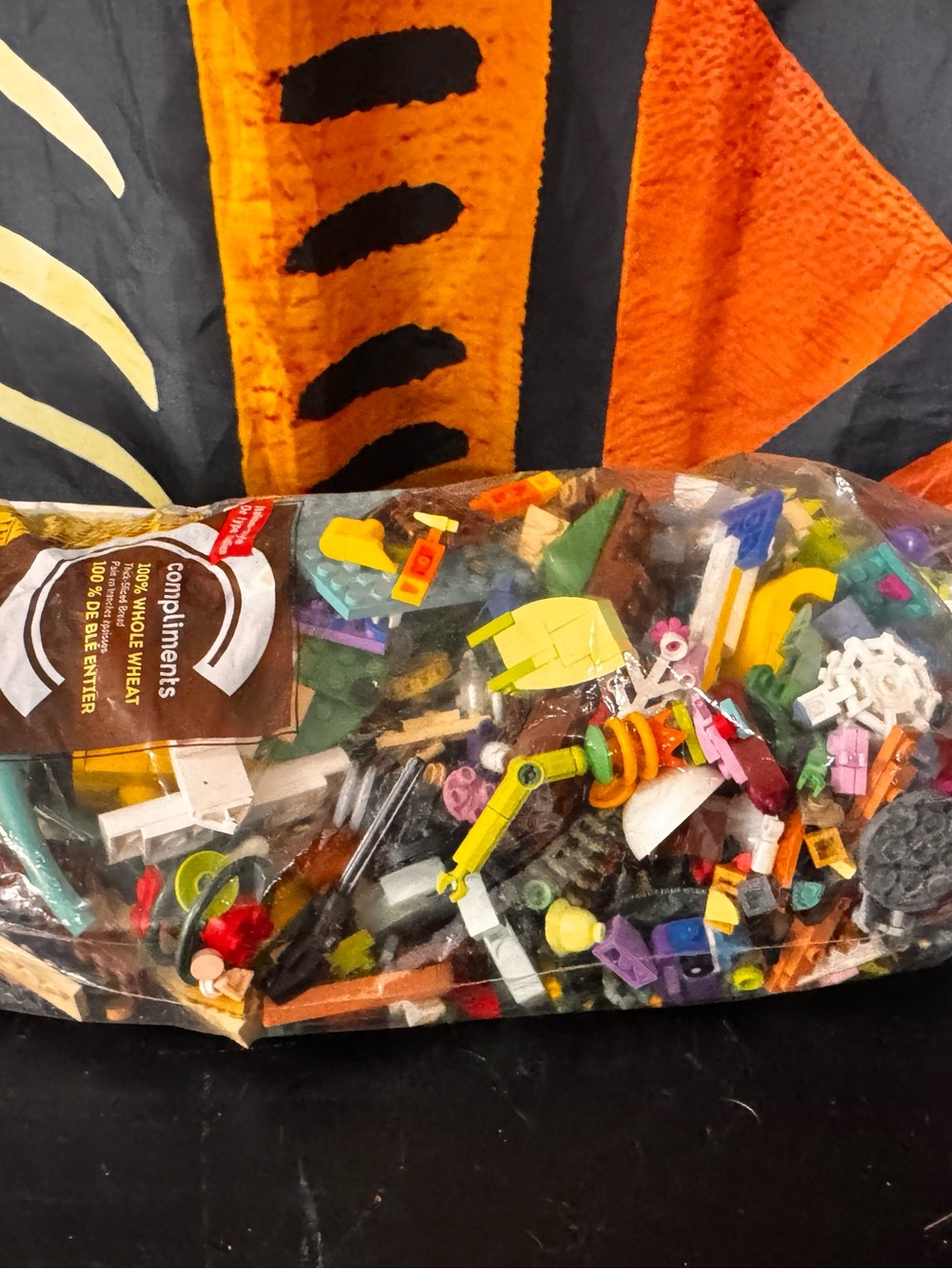 Mixed LEGO Bricks Lot - Set #5 - Picture 6 of 7
